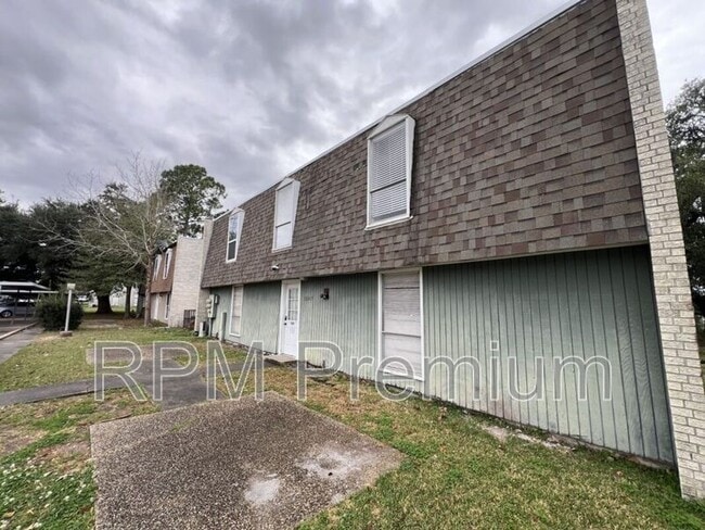 Building Photo - 4547 Alvin Dark