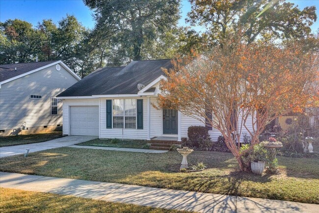 Building Photo - 146 Spring Oak Ln