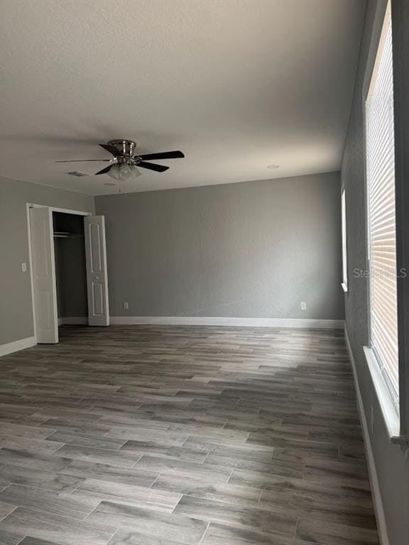 Building Photo - 1916 Verano Dr