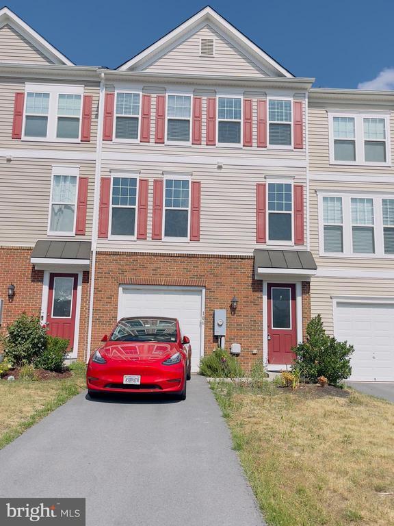 Building Photo - 106 Keller Ct