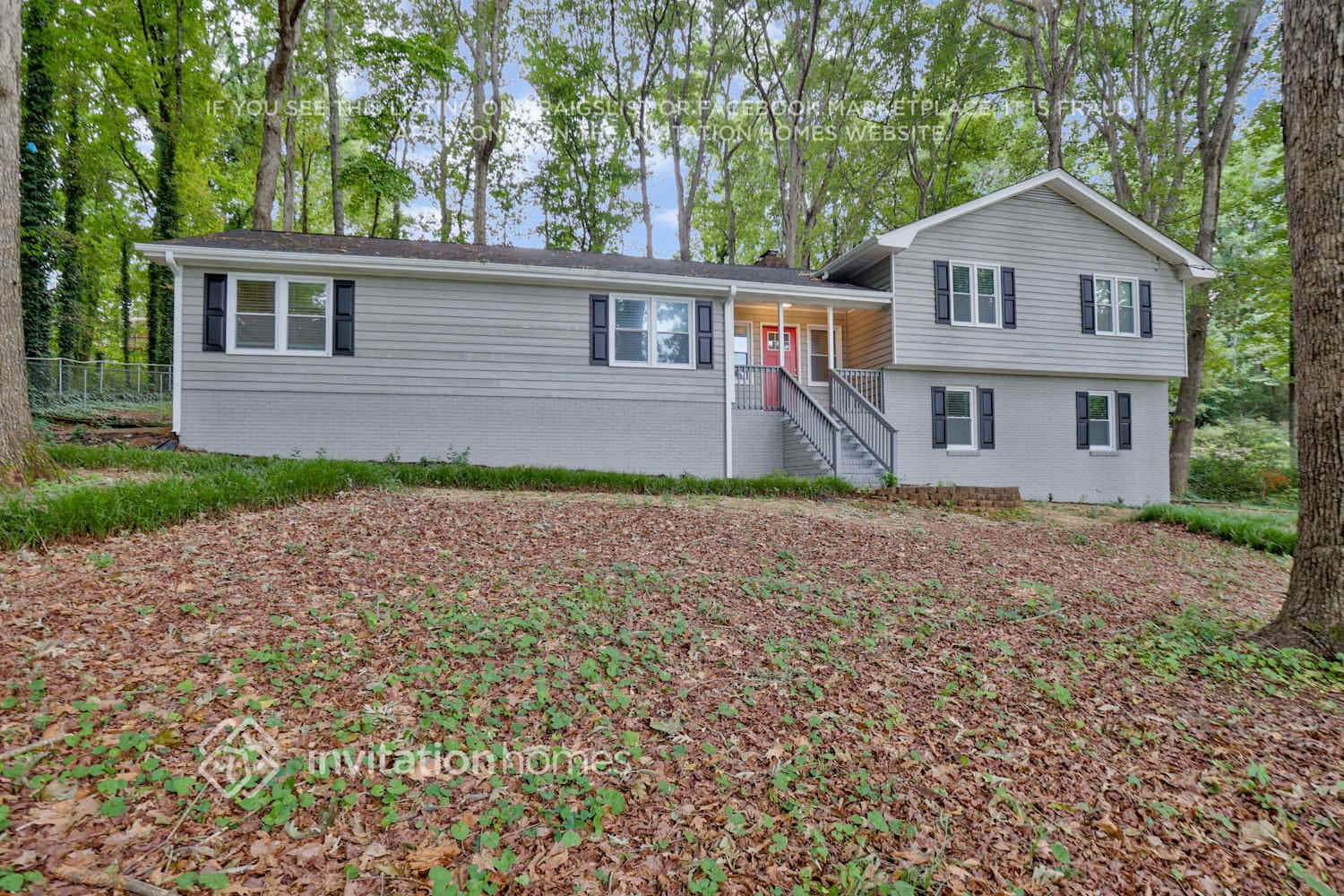 Building Photo - 349 Charmers Way SW