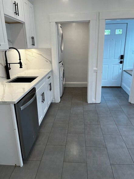 Kitchen, laundry, backdoor - 279 E Squantum St