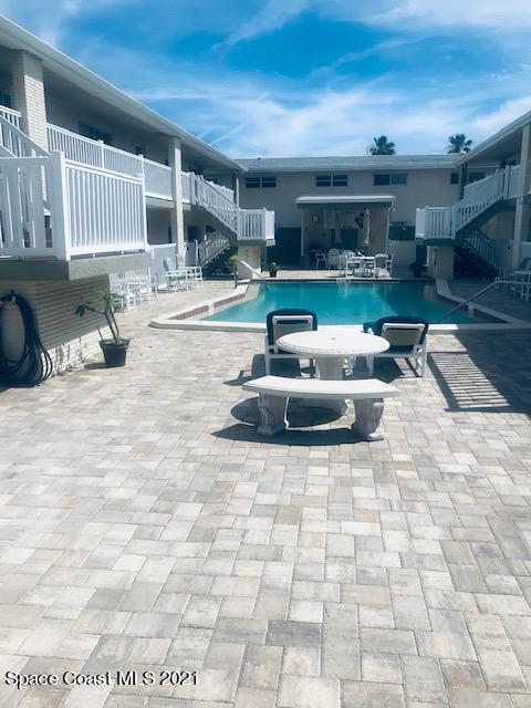 Primary Photo - 190 Flagler Ln