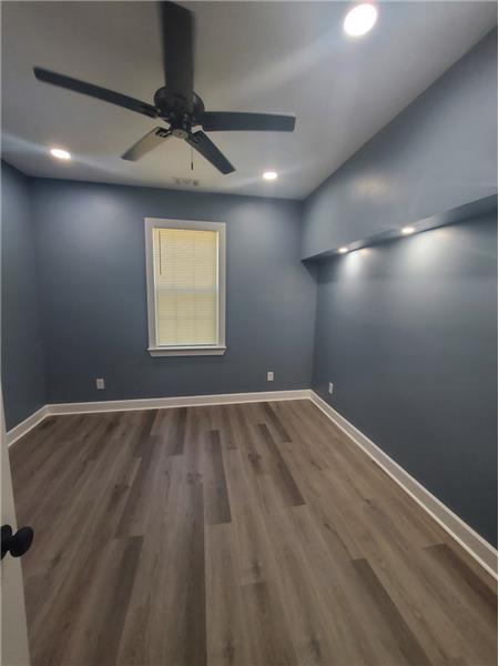 Building Photo - 110 W 51st St