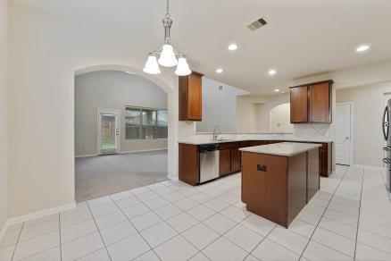 Building Photo - 26116 Chivalry Ct
