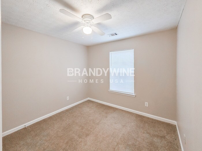 Building Photo - 107 Lake Terrace