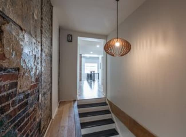 Building Photo - Madison Ave