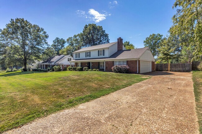 Building Photo - Newly Renovated 4-Bedroom Home in Germantown, TN