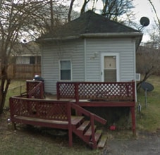 Building Photo - 2 bedroom 1 bath house for rent close to WPAFB, downtown Fairborn