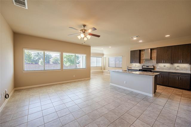 Building Photo - 1141 Kingston Ct