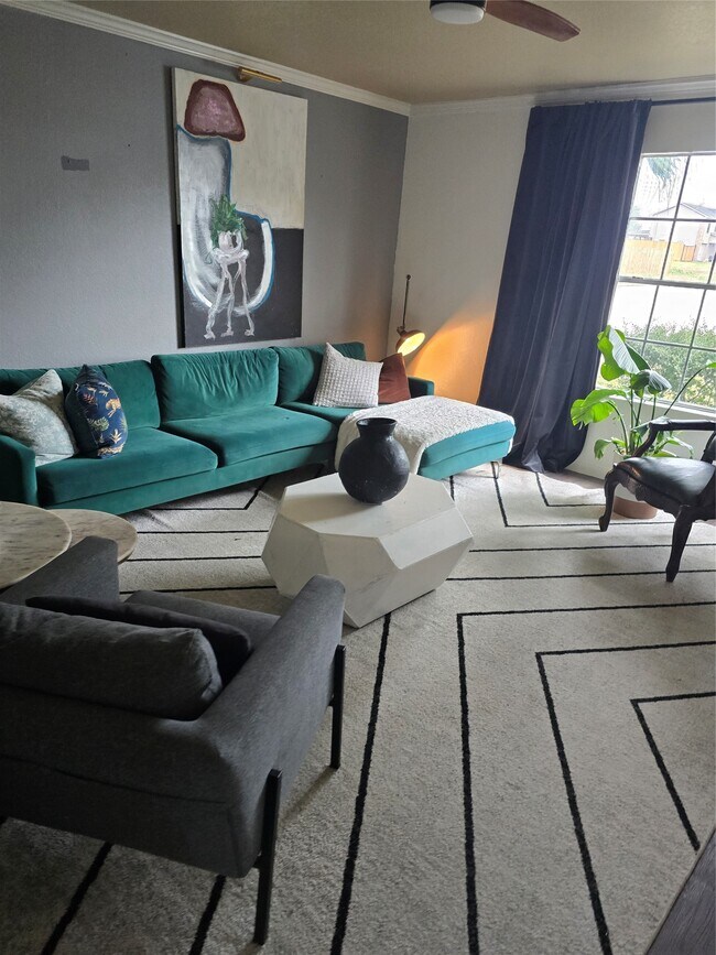 Building Photo - 6402 Frosty Brook Dr