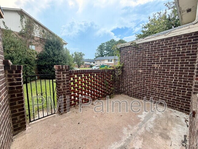 Building Photo - 1213 Grove Park Ln