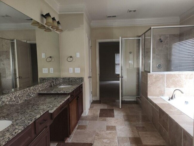 Building Photo - 3542 Waters Run Dr