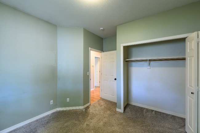 Building Photo - 4677 Calumet Way