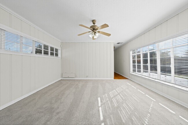 Building Photo - Spacious 3 Bed / 3 Bath Single Family with Large Fenced Yard and Deck in Temple ISD
