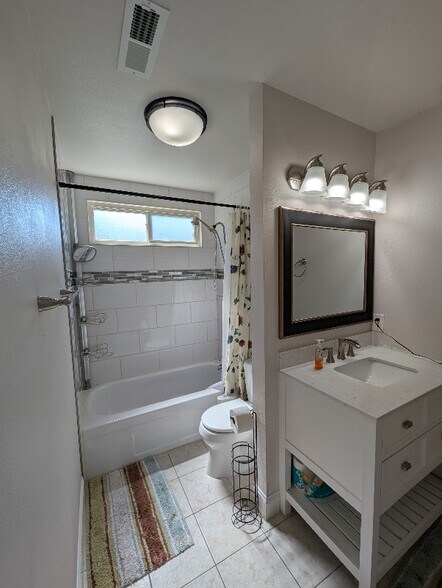 Building Photo - 32448 Edith Way