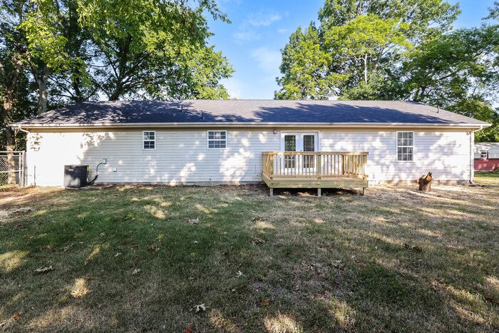 Building Photo - 173 Shiloh Dr
