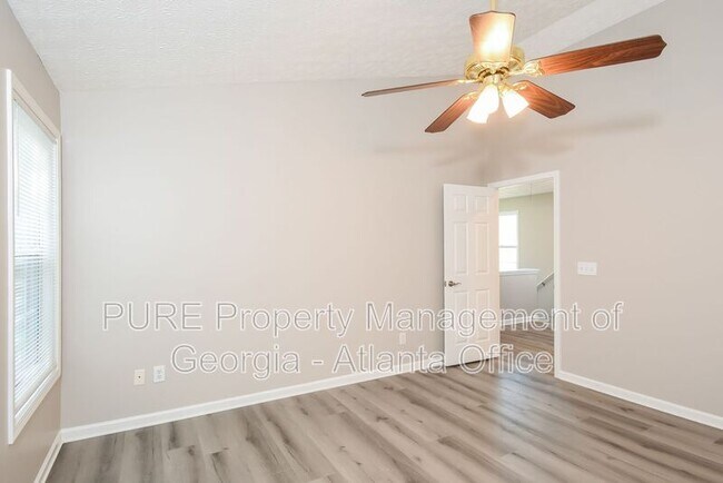 Building Photo - 179 Weatherstone Dr