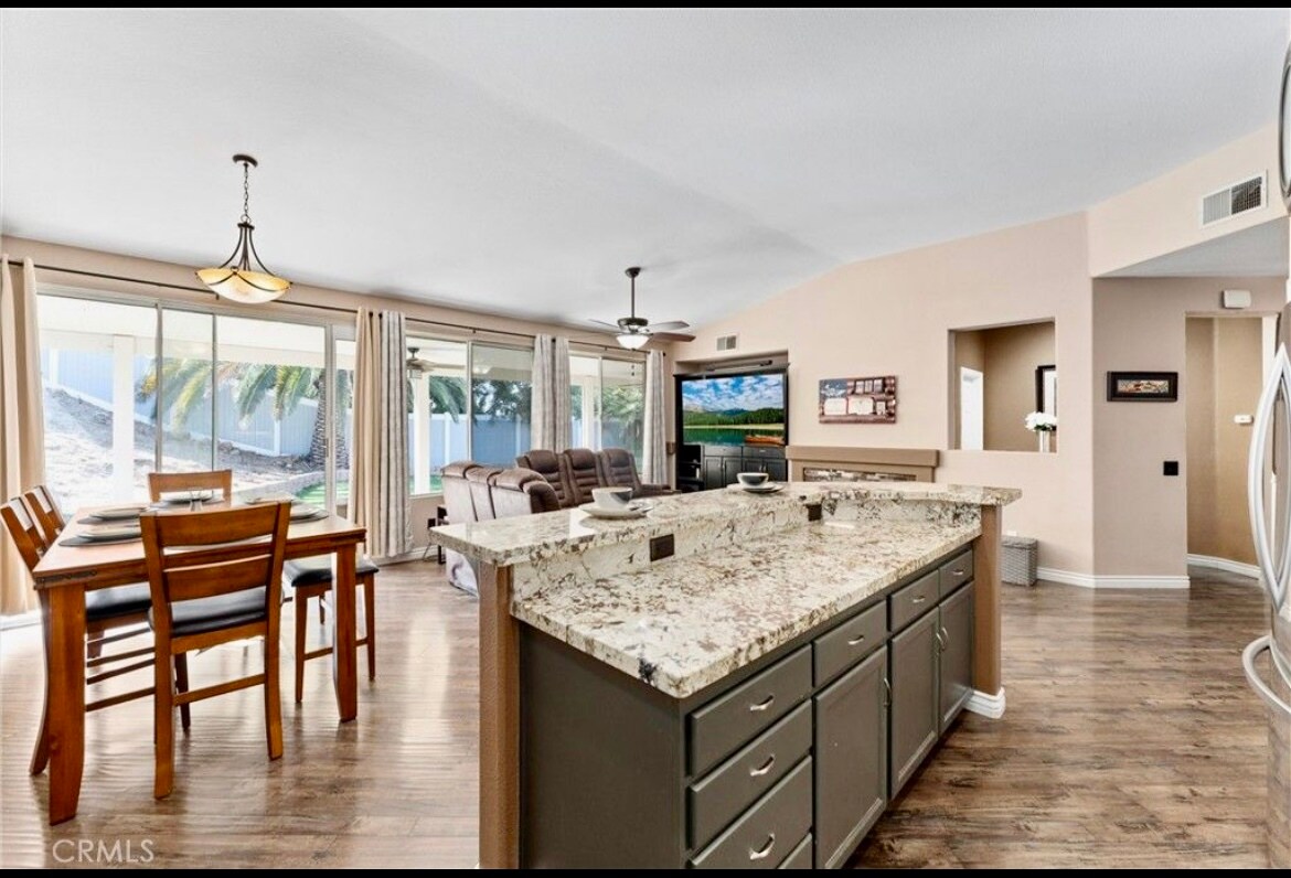 Building Photo - 27351 Eagles Nest Dr