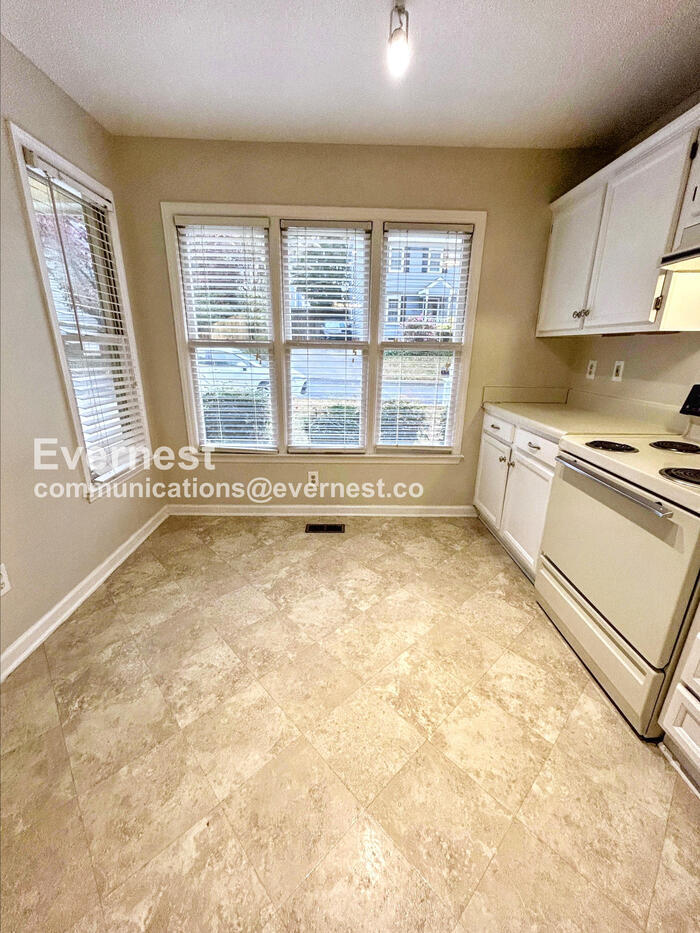 Building Photo - 4508 Timberhurst Dr