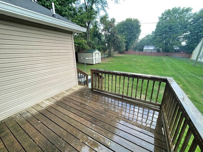 Building Photo - West Nashville home, close to Briley Pkwy ...