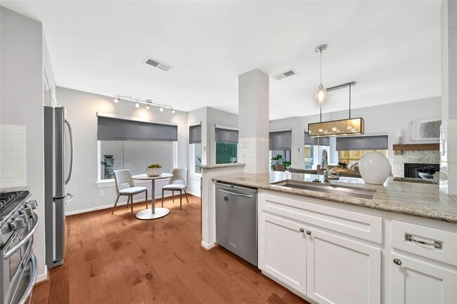 Building Photo - 1937 Norfolk St