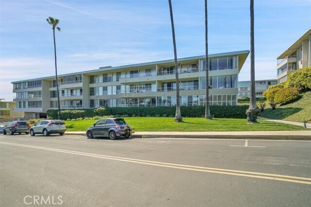 Building Photo - 32679 Seagate Dr