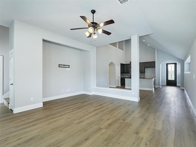 Building Photo - 1504 Bull St