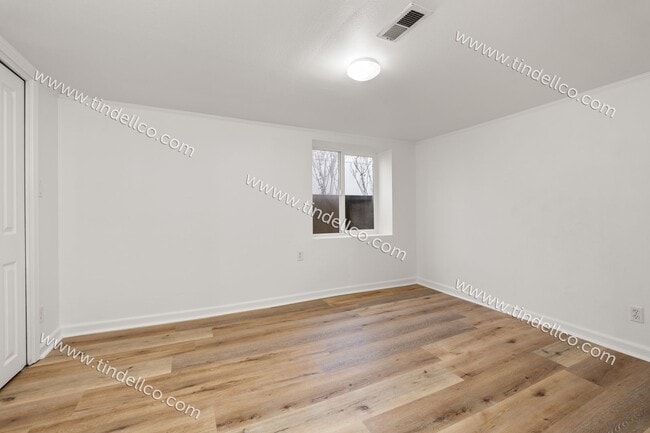 Building Photo - Beautiful North Portland Home —3- Bedrooms...