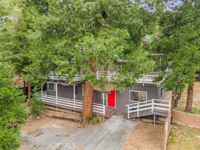 Building Photo - 55305 S Circle Dr