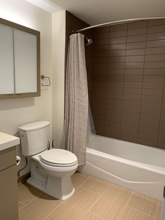 Building Photo - High Floor - Corner Unit - Ocean View - The Collection Condominium