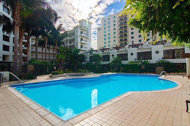 Building Photo - 700 W Harbor Dr