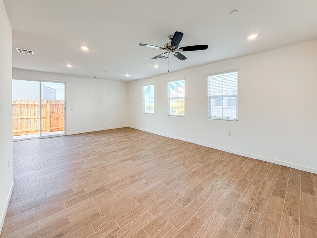 Building Photo - 4501 Stine Rd