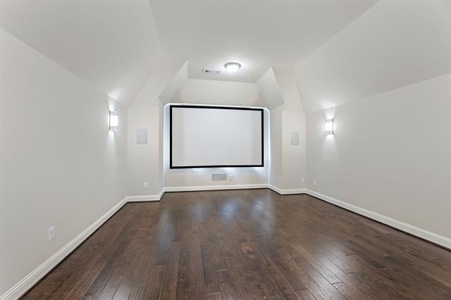 Building Photo - 970 Herschell St