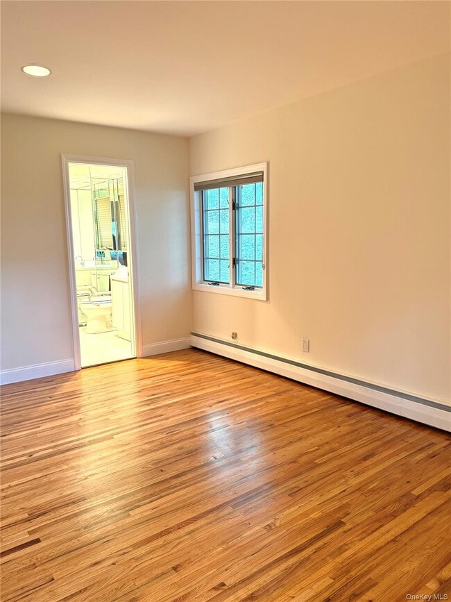 Building Photo - 30 Dogwood Rd