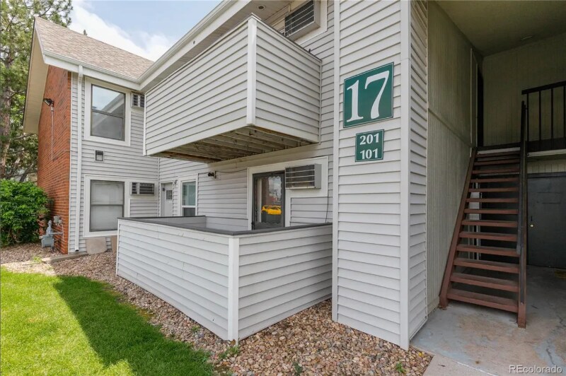 Building Photo - 10150 E Virginia Ave