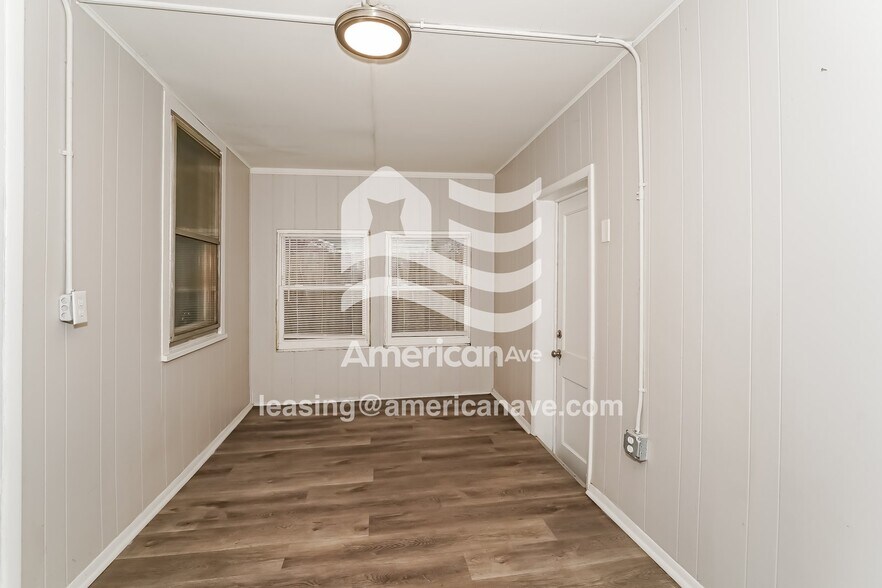 Building Photo - 4910 Liberty Ave