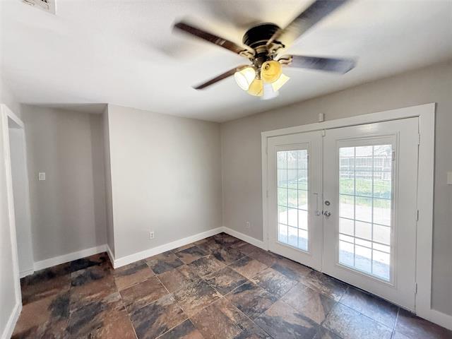 Building Photo - 3533 Antilles Dr