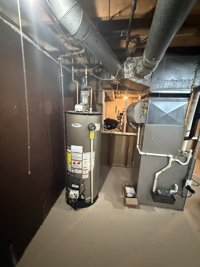 Building Photo - 42520 Bishop Rd