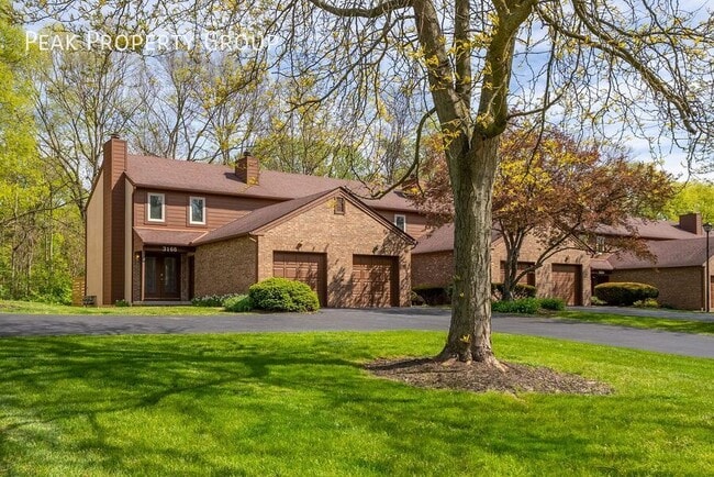 Primary Photo - 3192 Griggsview Ct