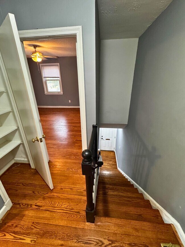 Building Photo - Welcome to your new 2 level TH style apartment home