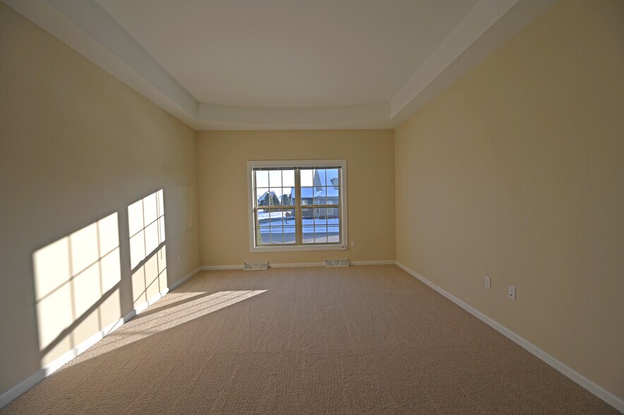 Building Photo - 1617 Belmont Ln