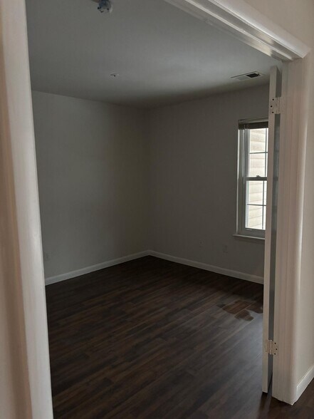 Building Photo - 1112 Windemere Ct