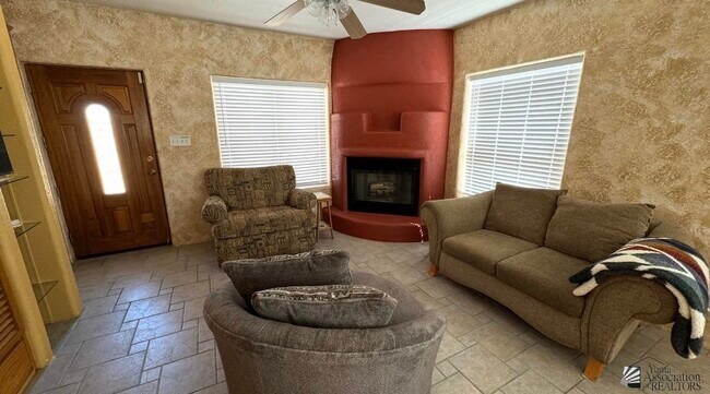 Building Photo - 13257 E 55th Dr