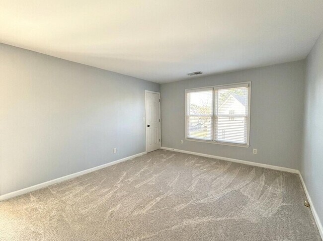 Building Photo - 2514 Camata Way