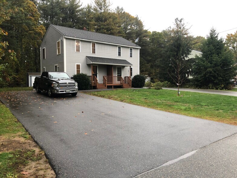 Building Photo - 12 Bow St