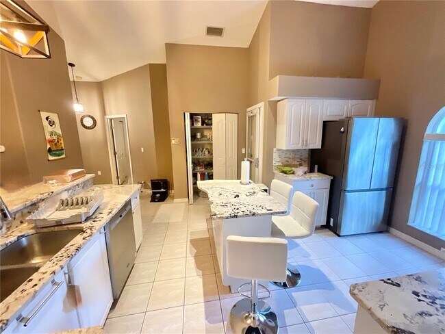 Building Photo - 2789 Morningside Dr
