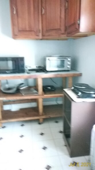 Building Photo - 132 Montgomery St