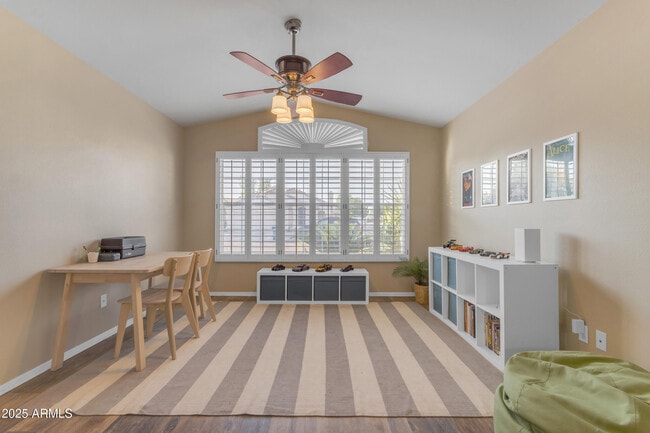 Building Photo - 1823 W Remington Dr