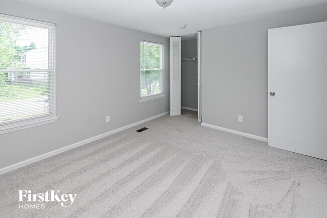 Building Photo - 10800 Balbriggan Ct